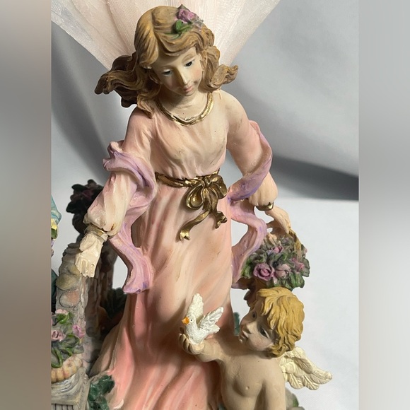 Vtg Musical Fiber Optic Angel 
"Angels We Have Heard On High" w/ Child & Cherub - Picture 10 of 13